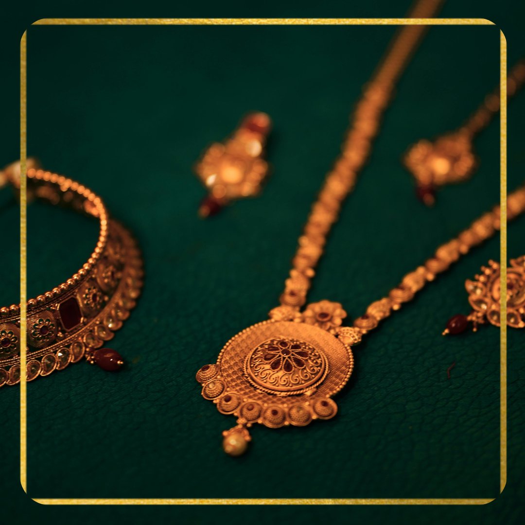 Rajwada Luxe set