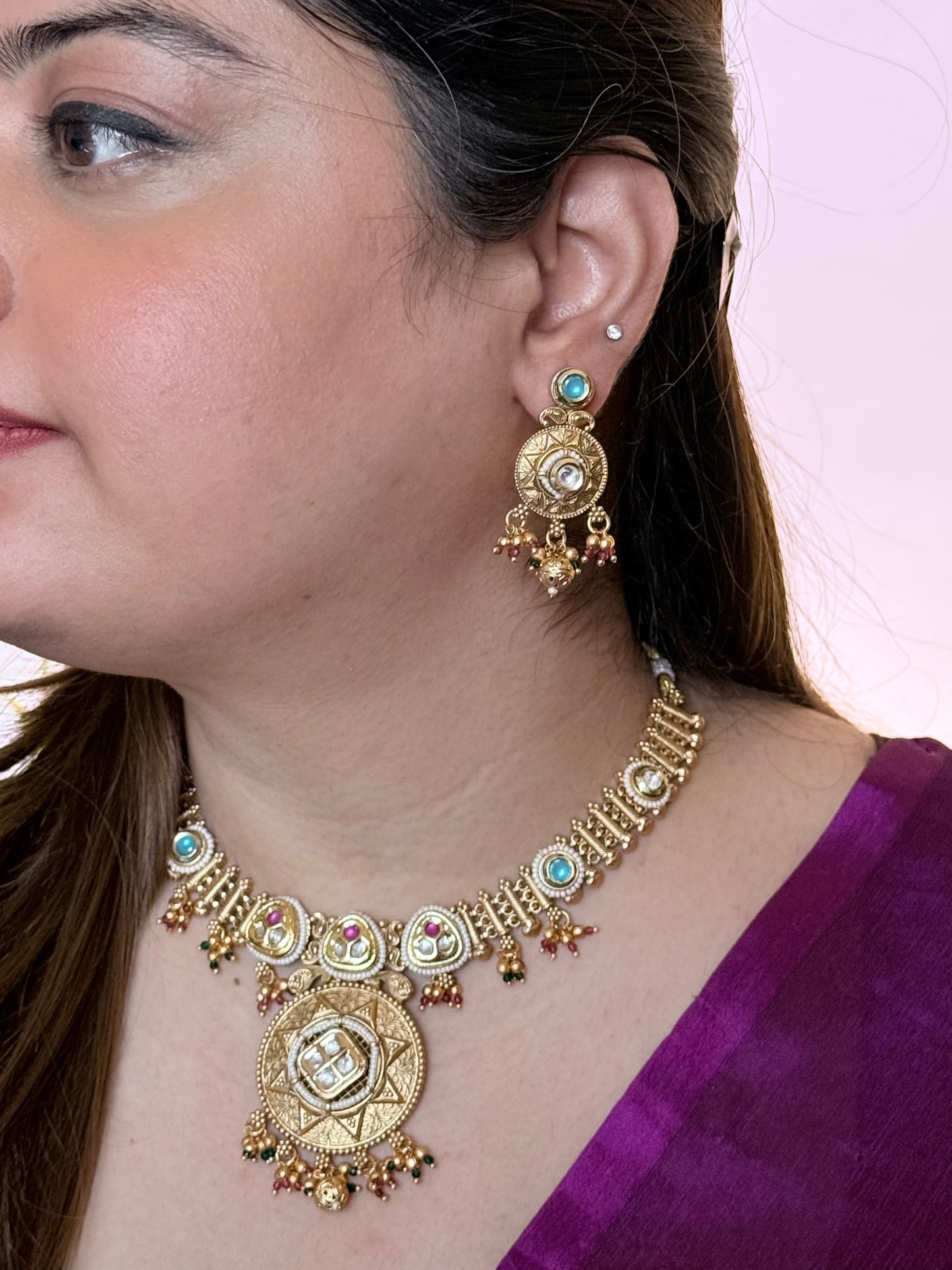 Golden Antique chokar Set