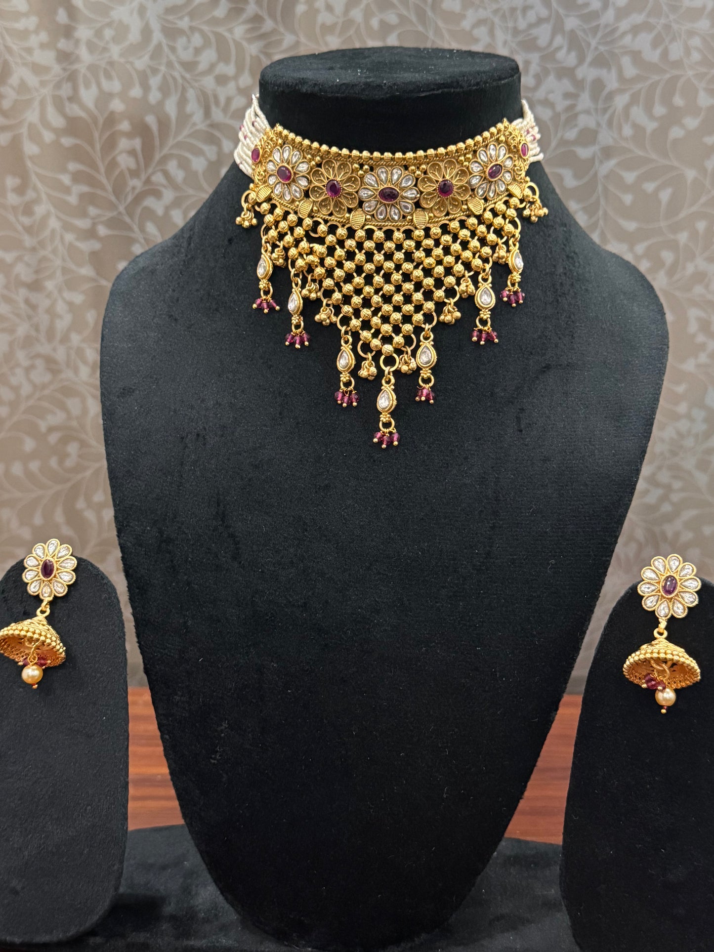 Golden Antique chokar Set