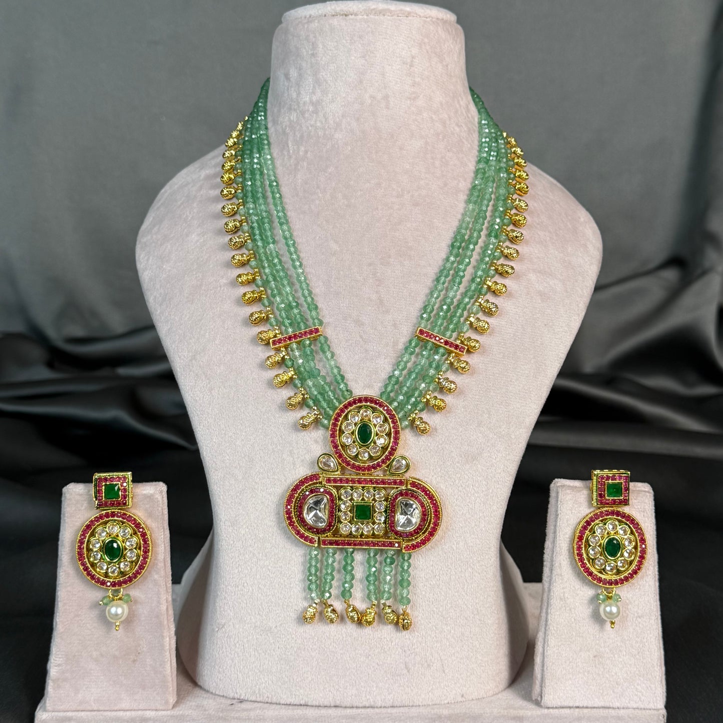 Emerald Multicolor Layer Jadau Jewelry Set