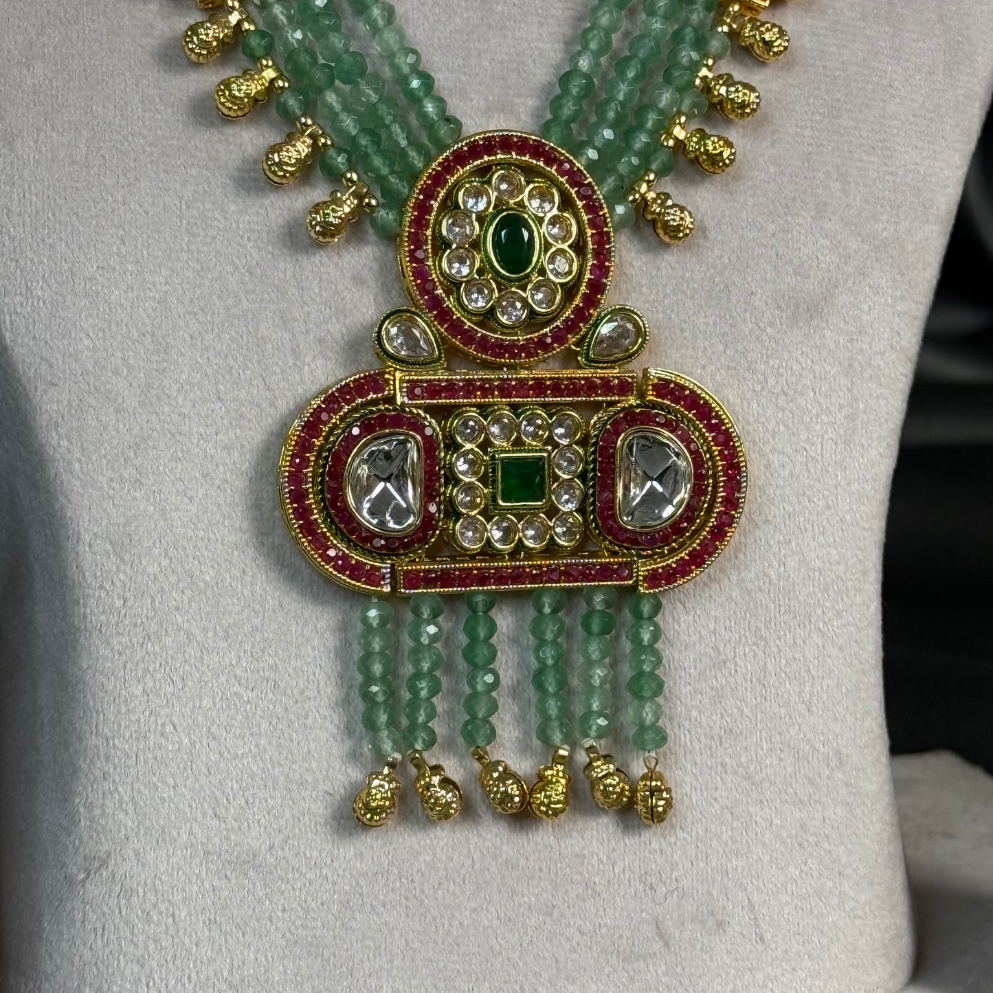 Emerald Multicolor Layer Jadau Jewelry Set