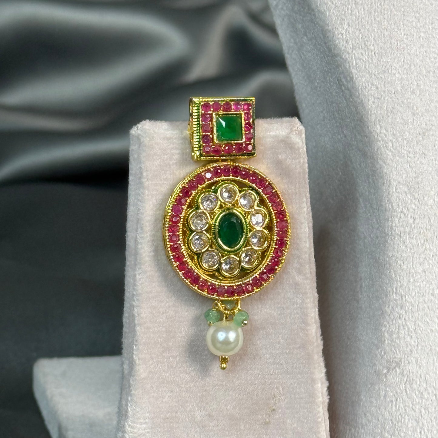 Emerald Multicolor Layer Jadau Jewelry Set