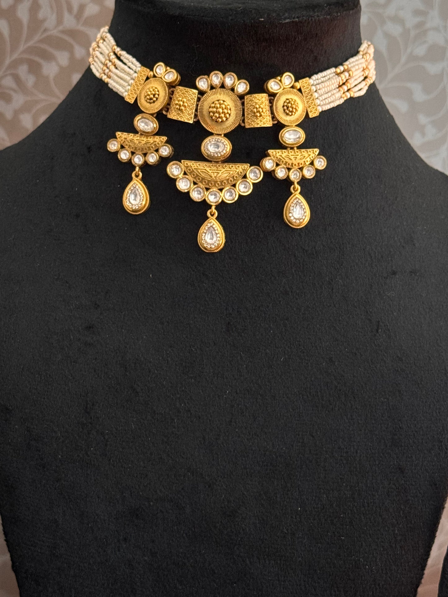 Antique Rajwadi Chokar Jewelry Set