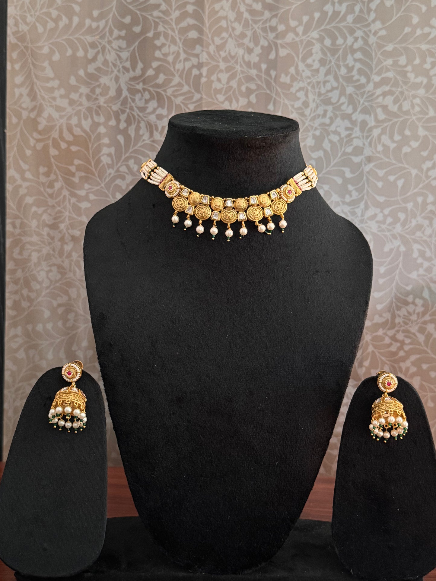 Golden Amrutha Antique Rajwadi Jewelry Set