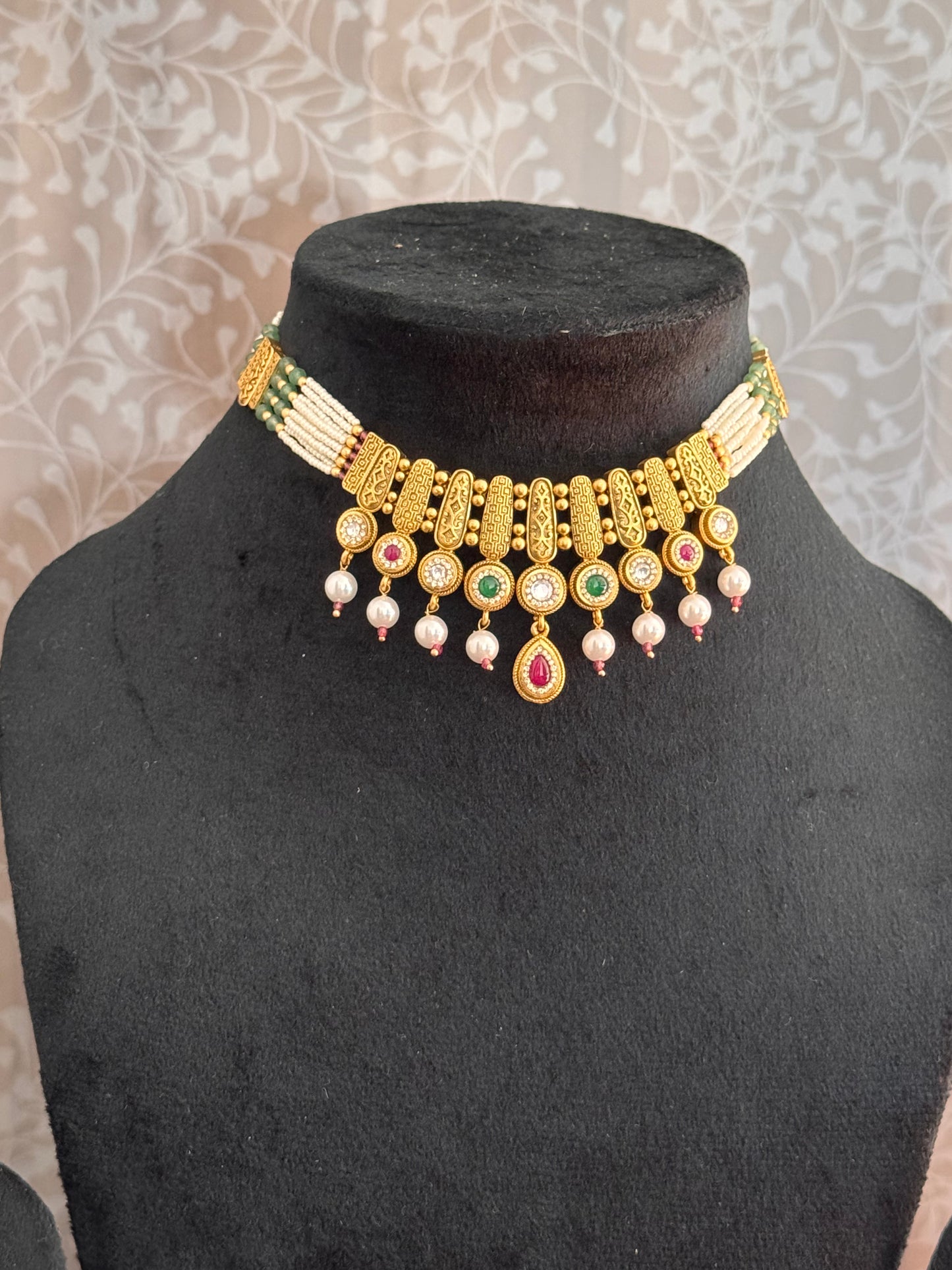 Aaratikra Rajwadi Jewelry Set