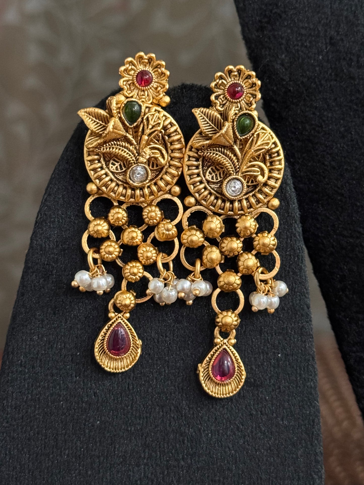 Golden Antique chokar Set