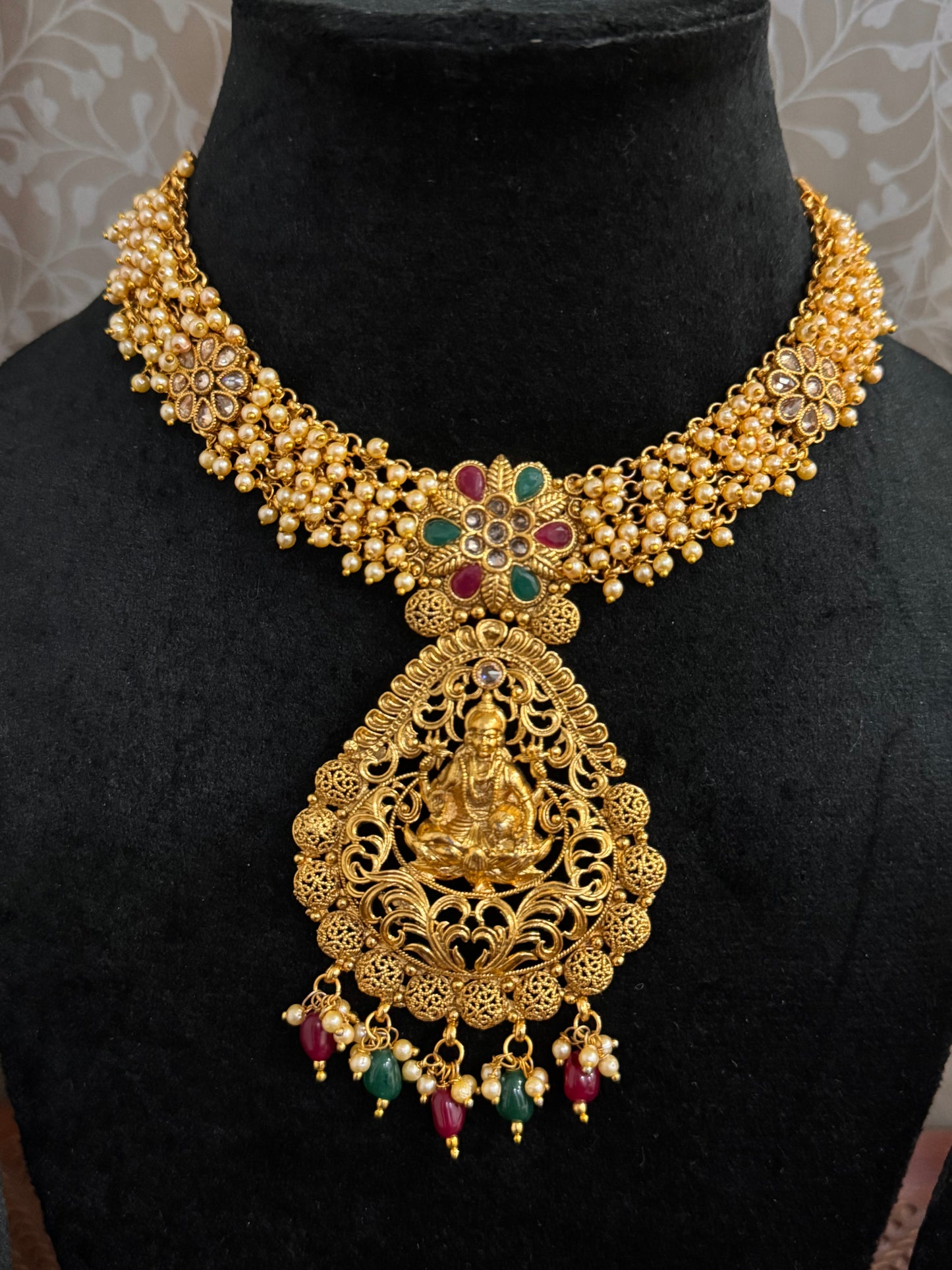 Golden Mahashri Jewelry set