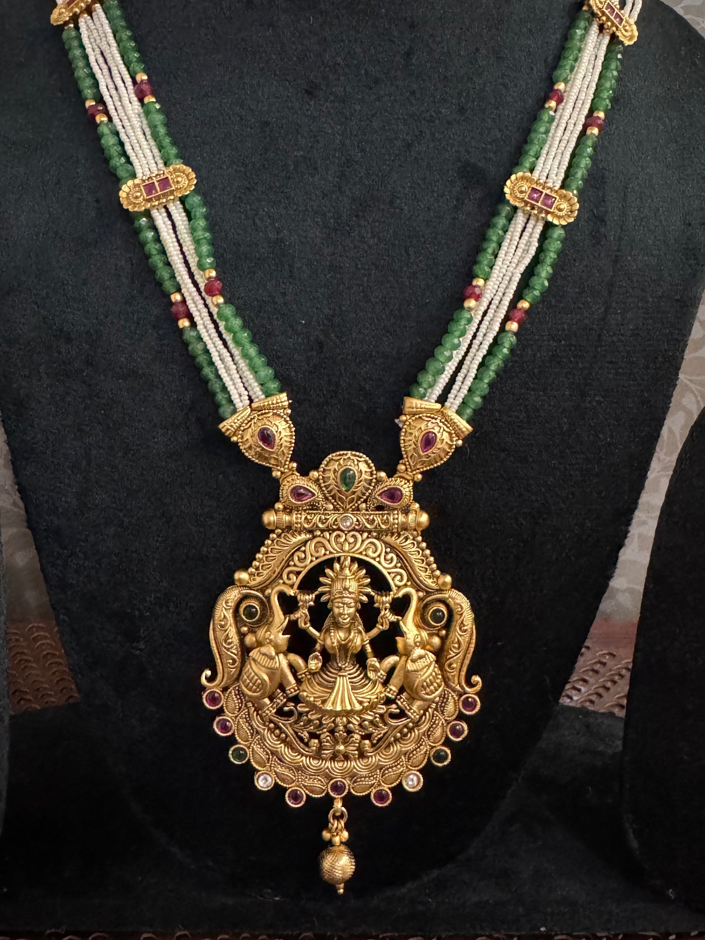 Mint Sudha Jewelry set