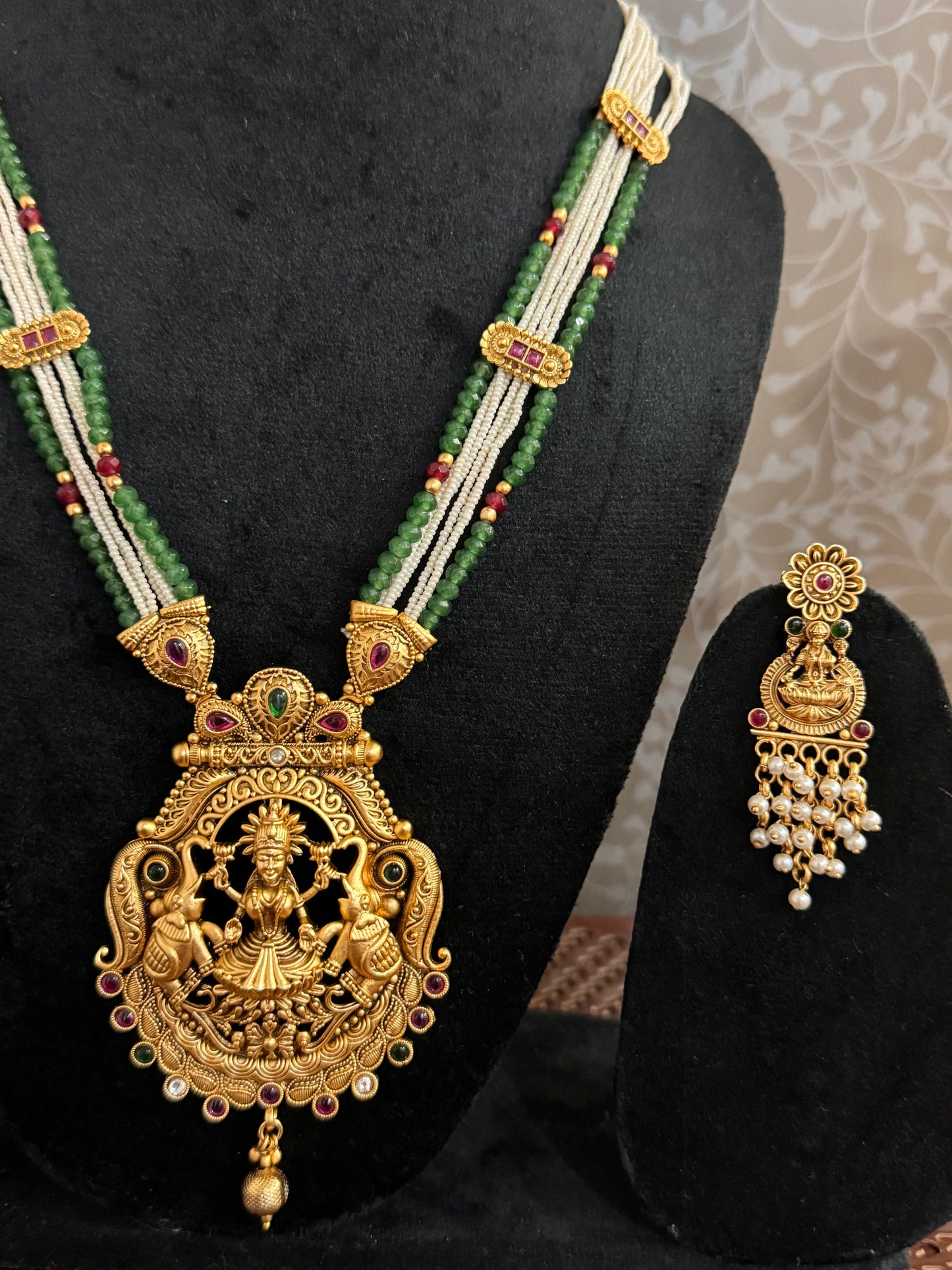 Mint Sudha Jewelry set