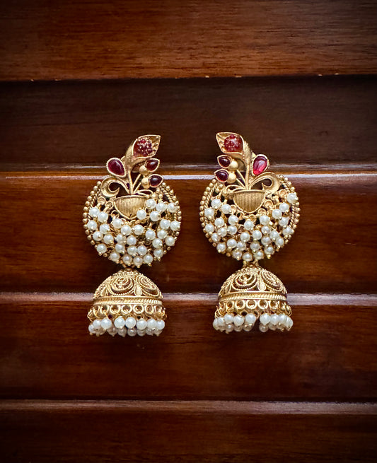 Golden  Jhumkas