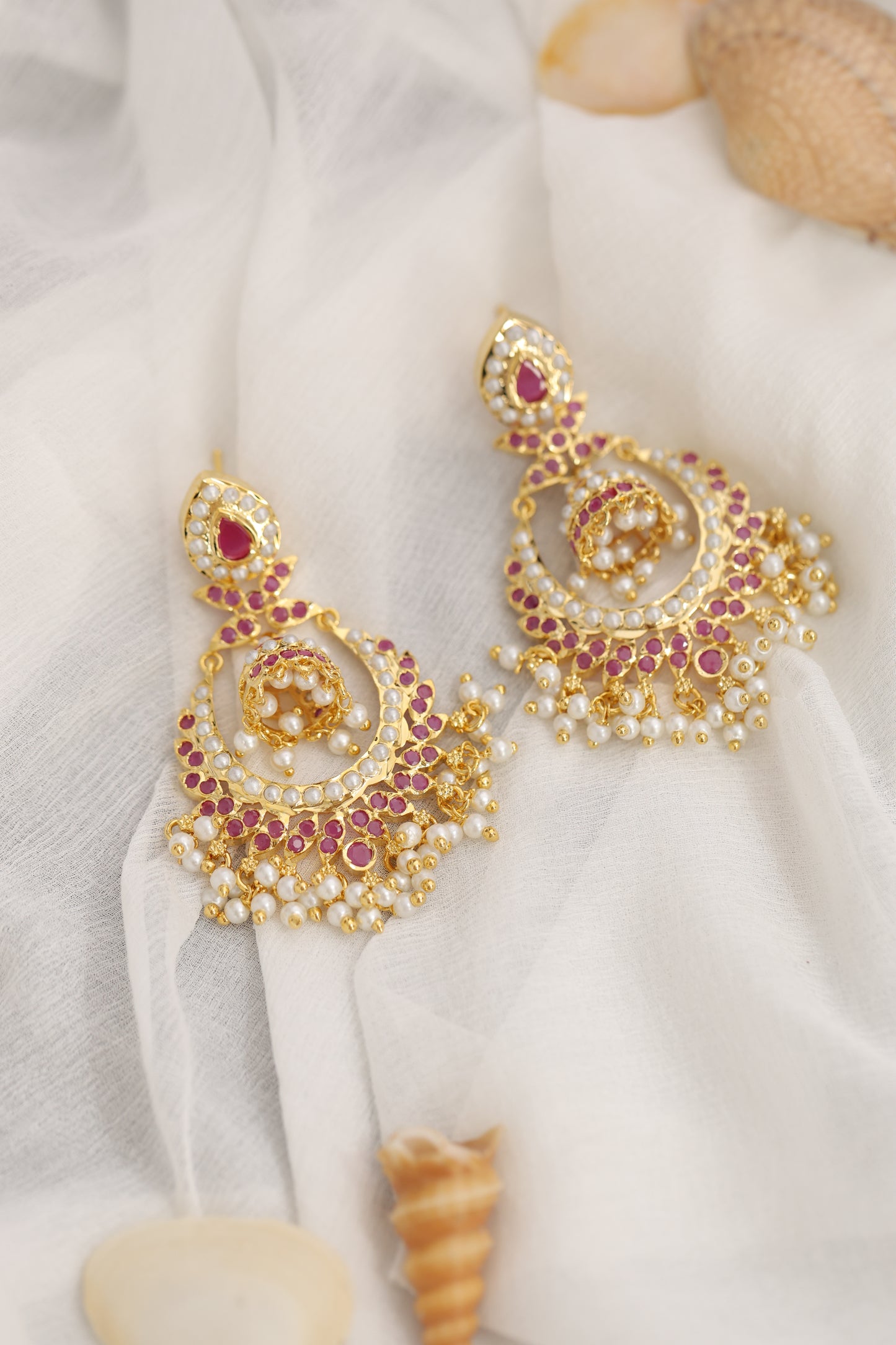 White Golden Chand Baliya