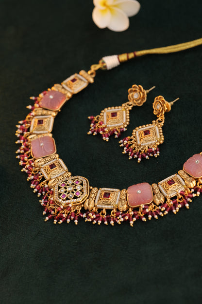 Vinodini Rajwadi Jewelry Set