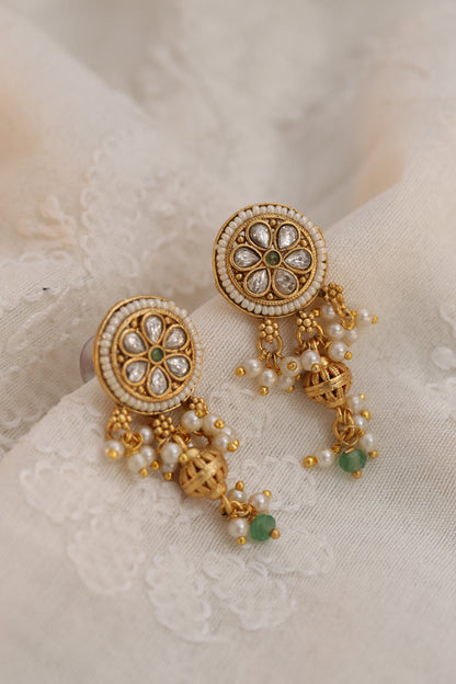 Vedika Antique Chokar Set