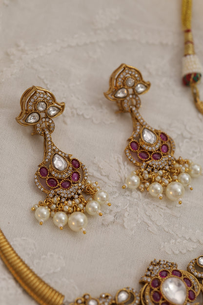 Pari Jewelry Set