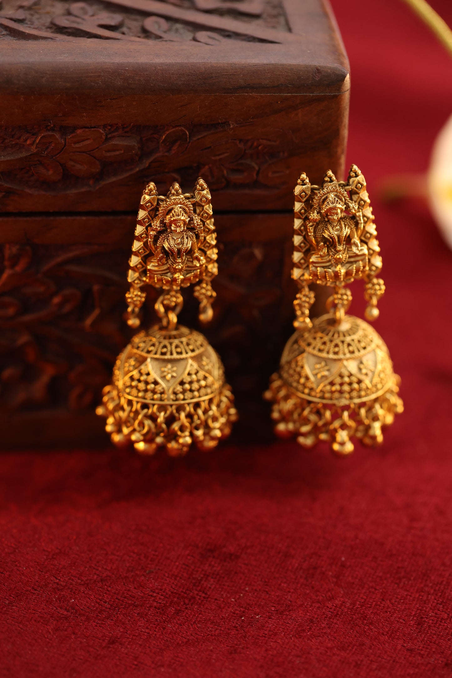 Golden Hathi Temple Jewelry set