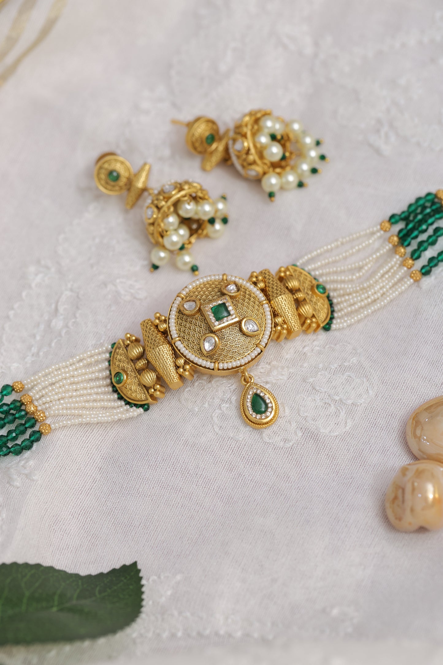 Golden  Antique Rajwadi  Chokar Jewelry Set