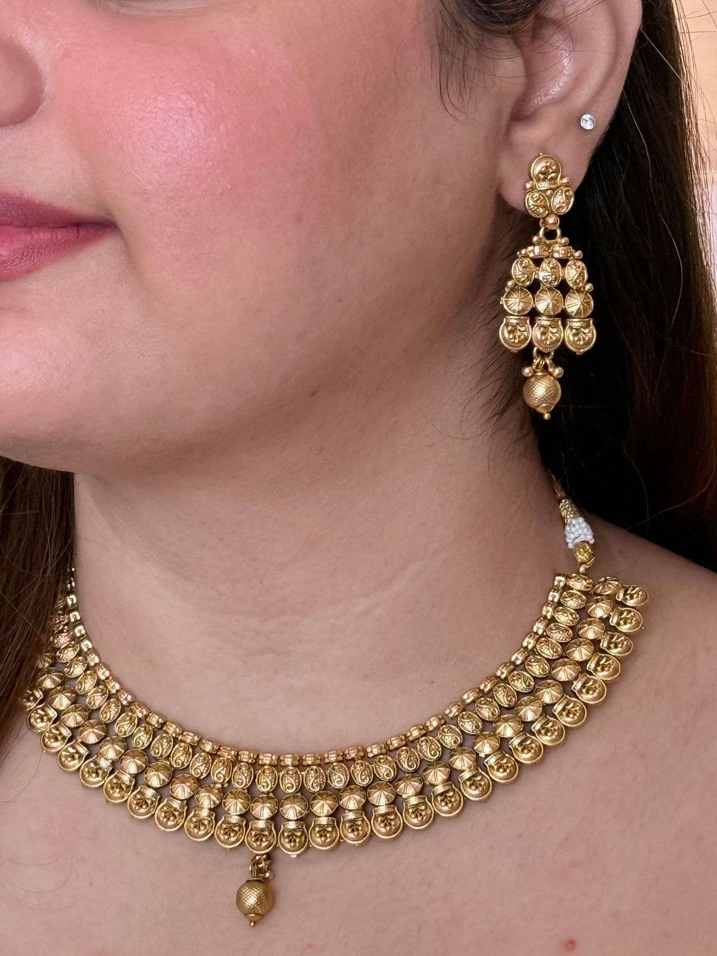 Golden Anisha Temple Jewelry Set