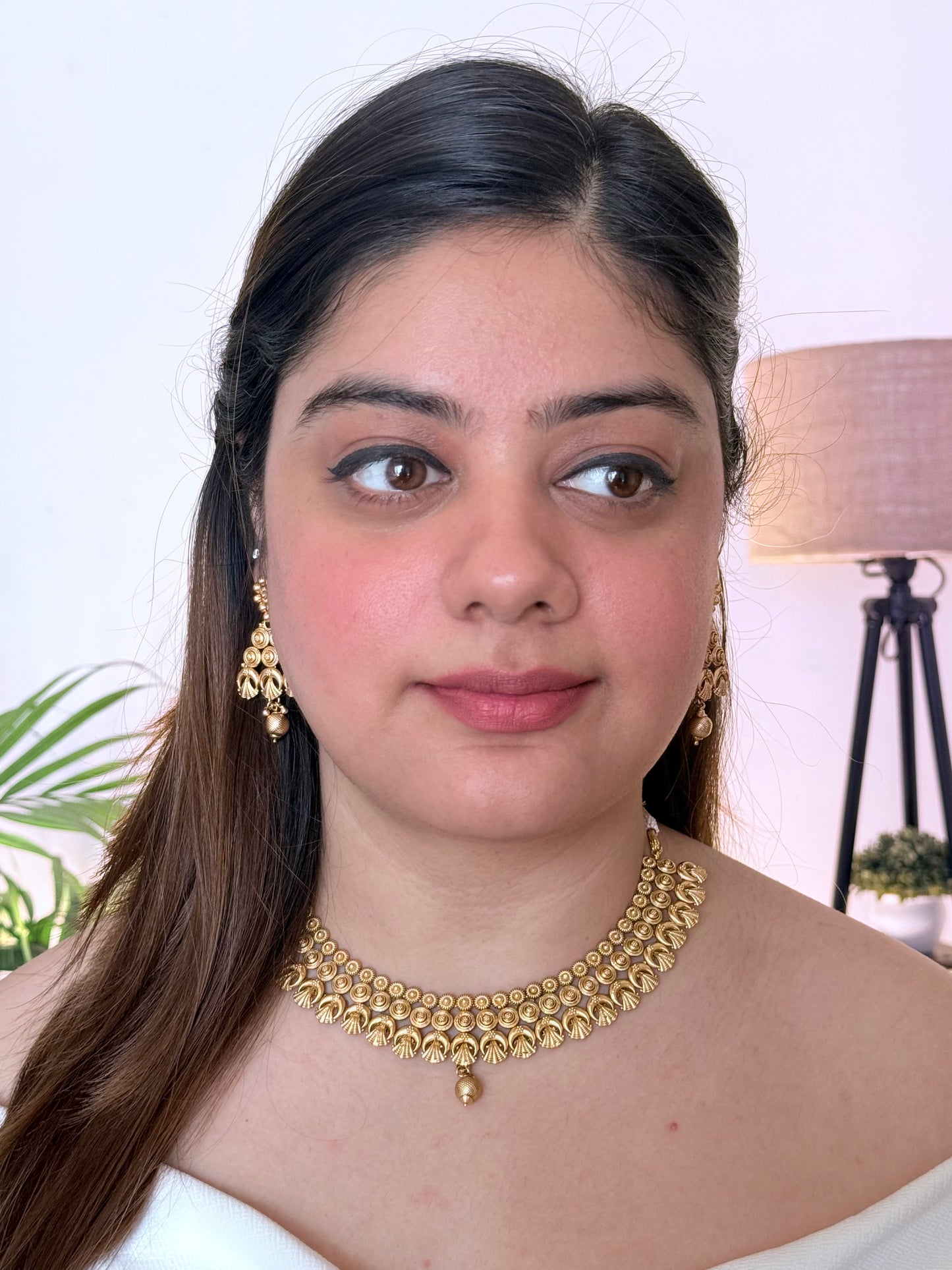 Golden Anisha Temple Jewelry Set