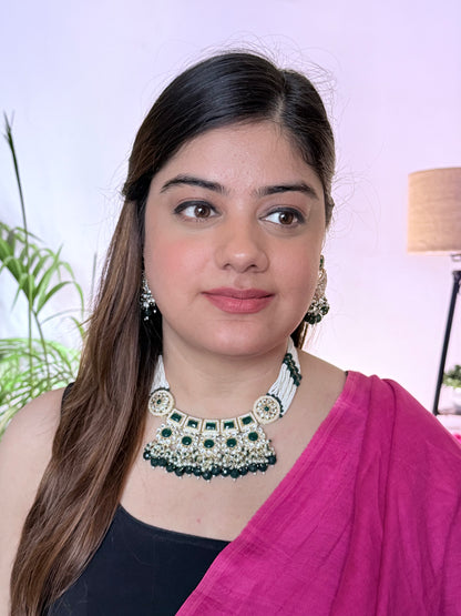Emerald Urmisha Rajwada Jewelry Set