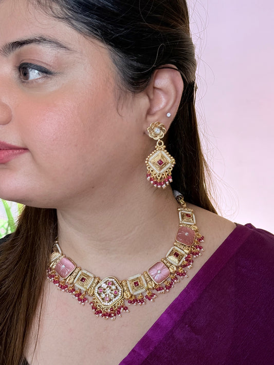 Vinodini Rajwadi Jewelry Set