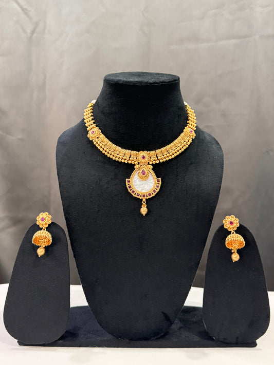 Golden Yansi Antique Jewelry set
