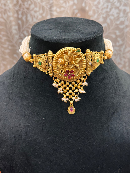 Golden Antique chokar Set