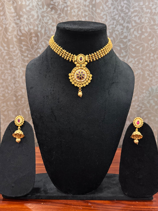 Golden Divayani  Rajwadi Jewelry Set