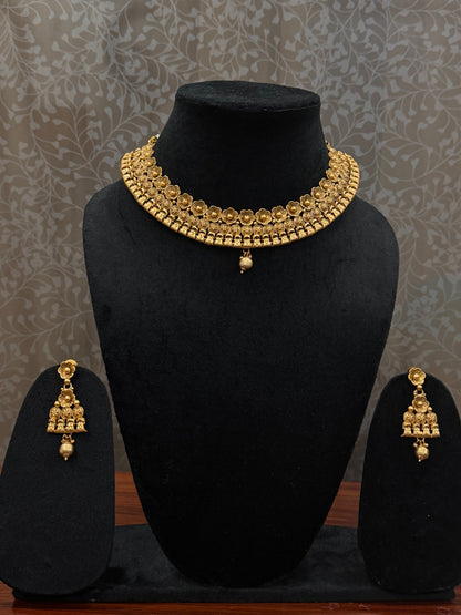 Golden Aarti Temple Jewelry Set