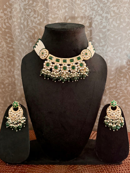 Emerald Urmisha Rajwada Jewelry Set