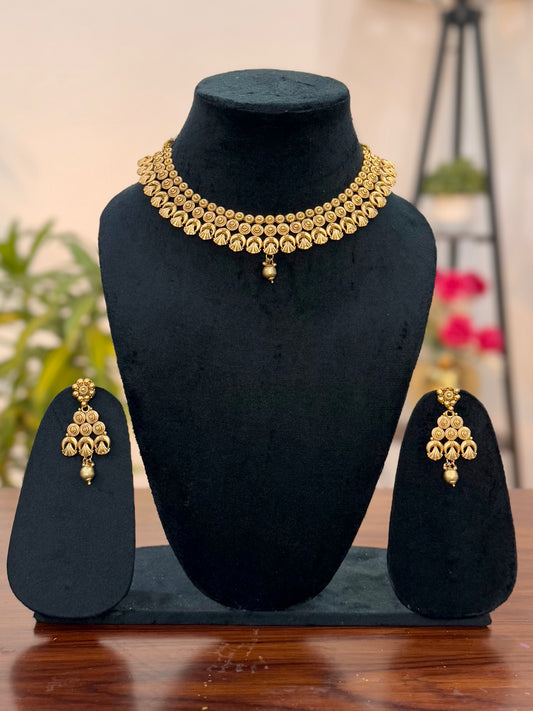 Golden Mukharji Temple Jewelry Set