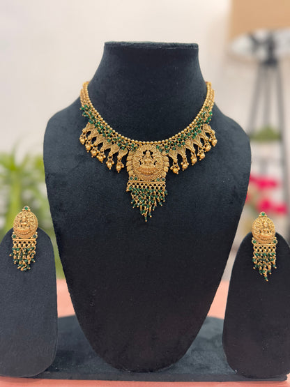 Golden Araani Temple Jewelry Set