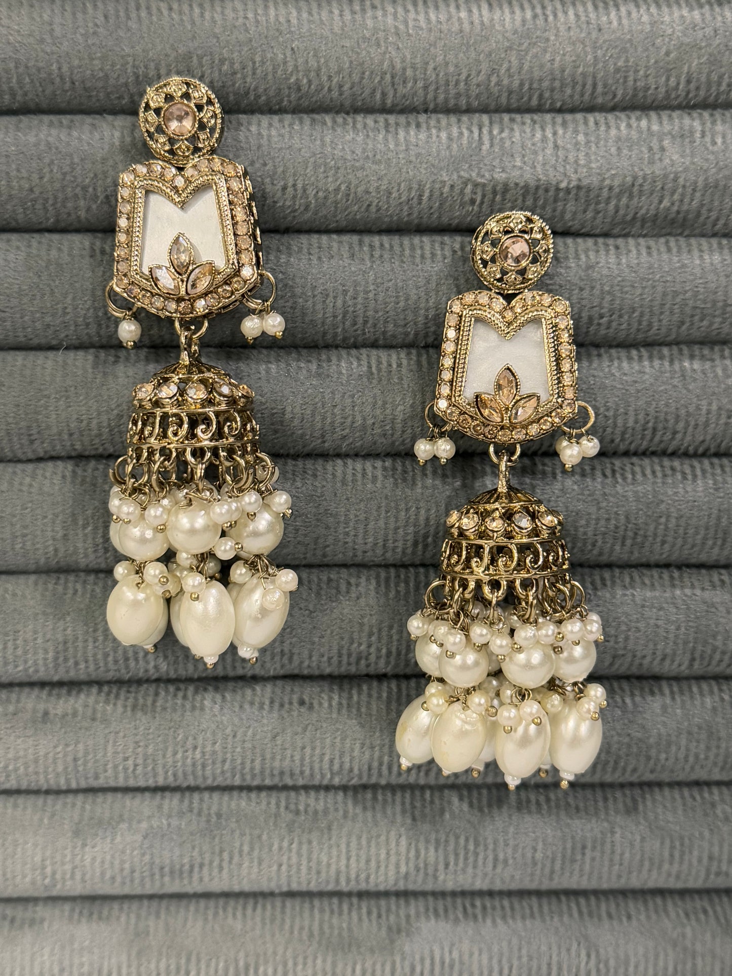 Pearl Fashion Earring