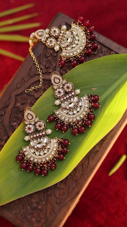 Roop  Earrings with Maang Tika
